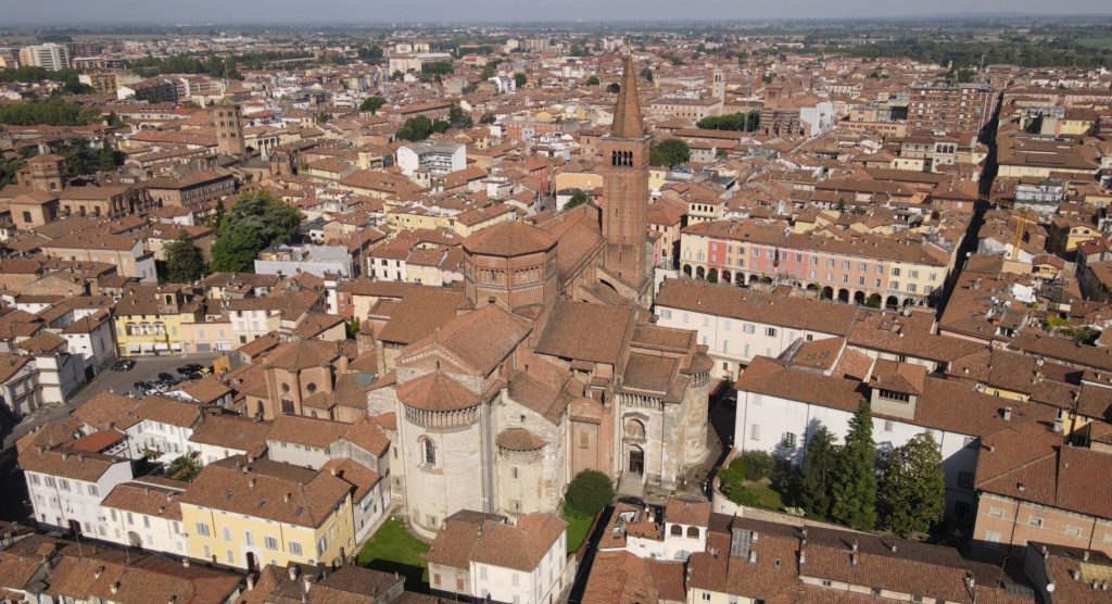 Vista aerea zona Duomo di Piacenza